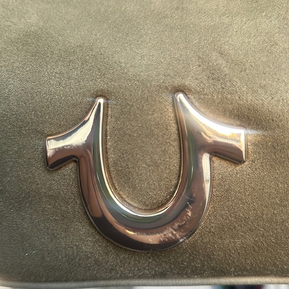 Elegant Olive Green Suede Shoulder Bag - Picture 7 of 8